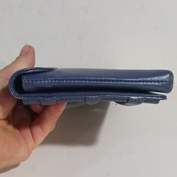 Nordstrom Purple Leather rouched clutch with opening to be hand held - Picture 6 of 10